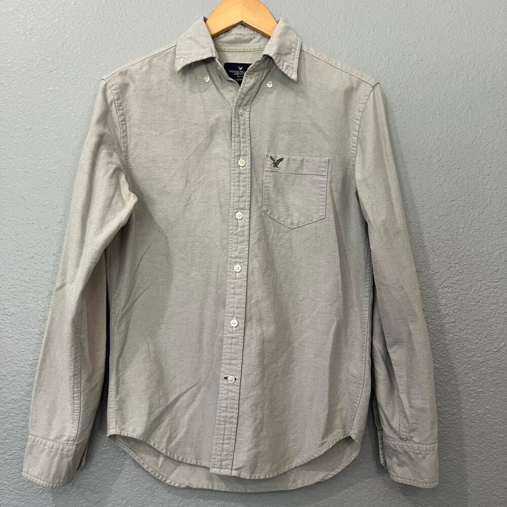 American Eagle Men’s Gray Long-Sleeve Oxford Button-Up Shirt